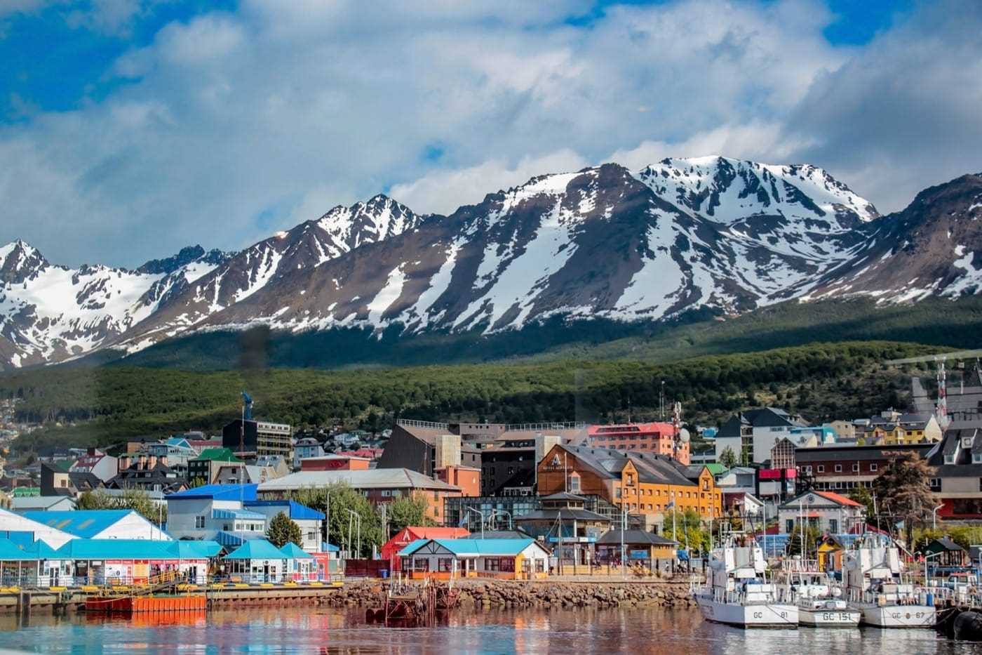 Port at Ushuaia Argentina.jpg